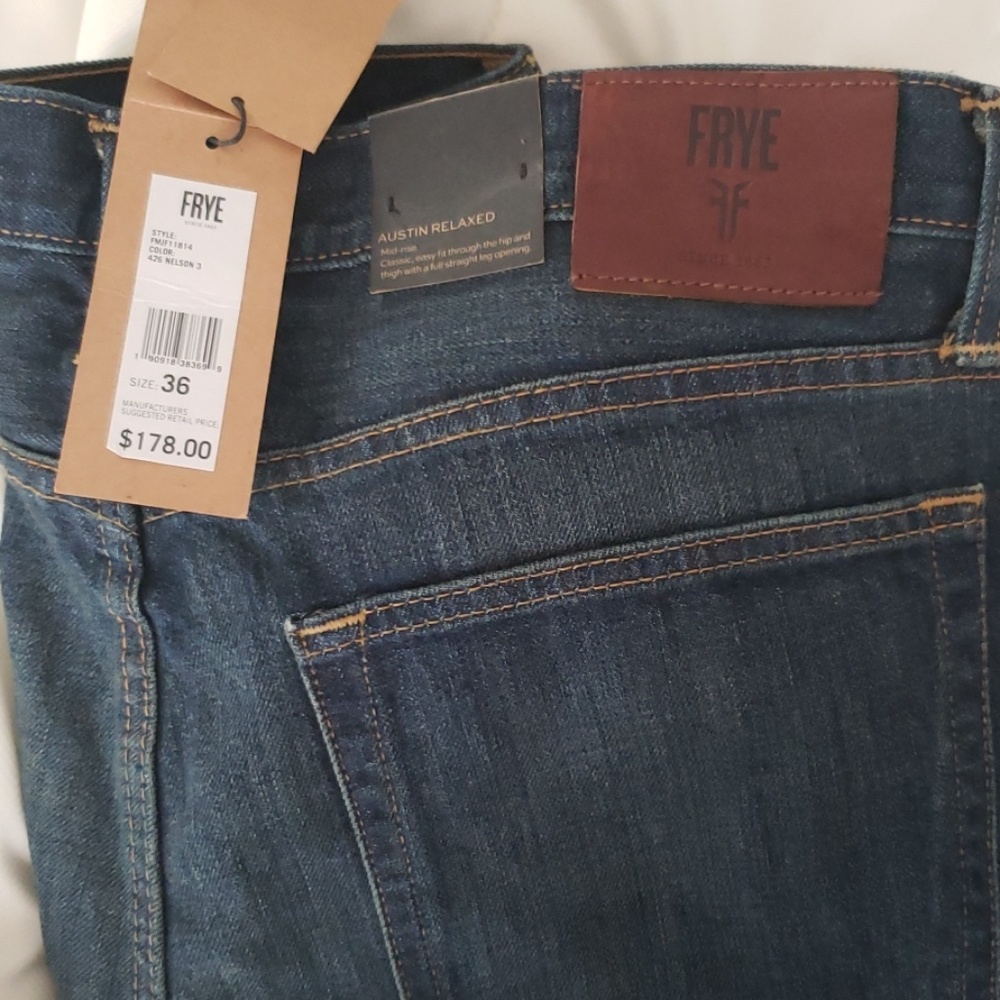 FRYE Austin Relaxed Jeans